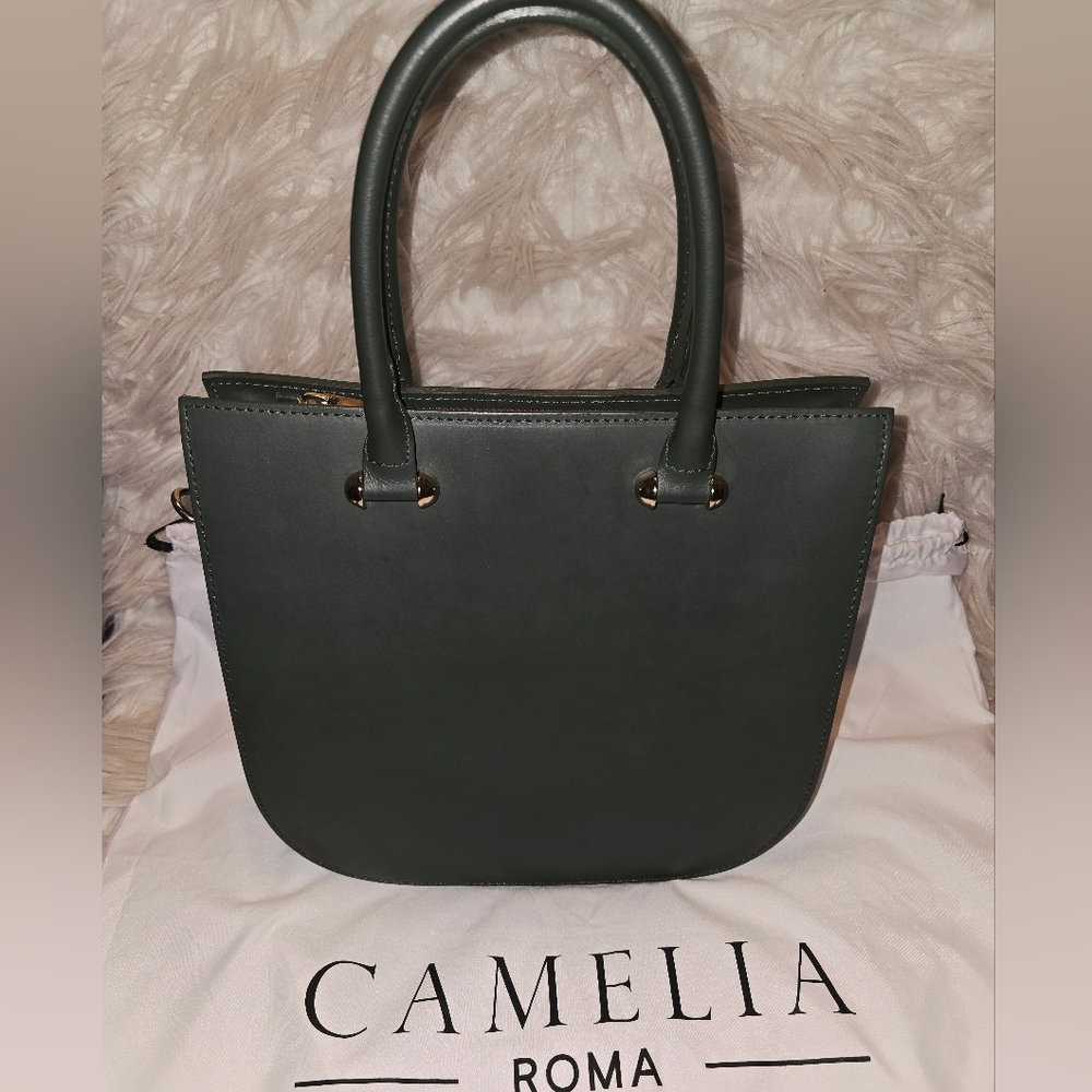 Authentic Camelia Roma Handbag - Picture 2 of 10